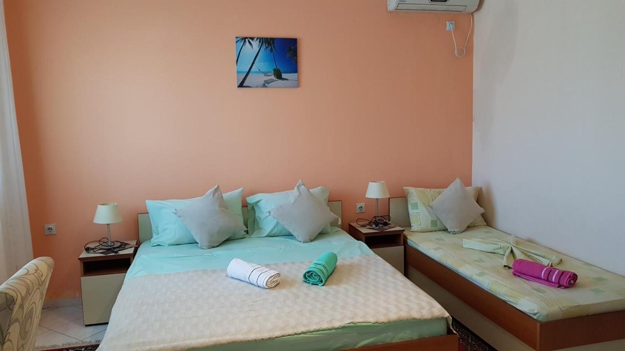 Apartments Belmare Ulcinj Exterior photo